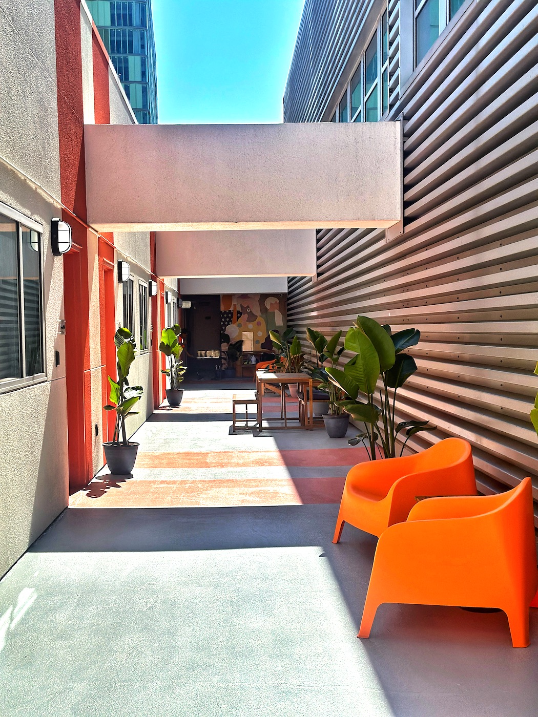 midnight mission womensrecovery centeralleyway2453